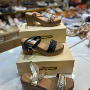Sandale